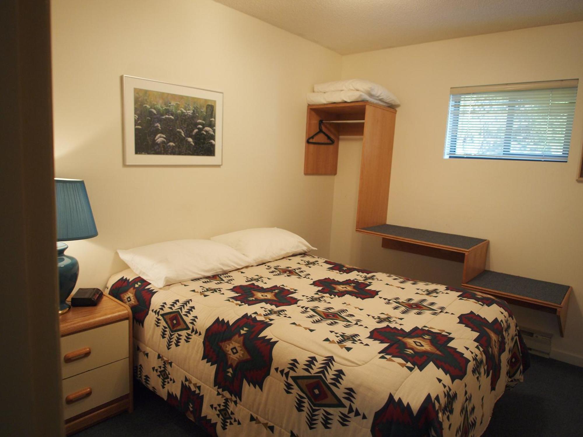 Whale'S Tail Guest Suites Ucluelet Δωμάτιο φωτογραφία